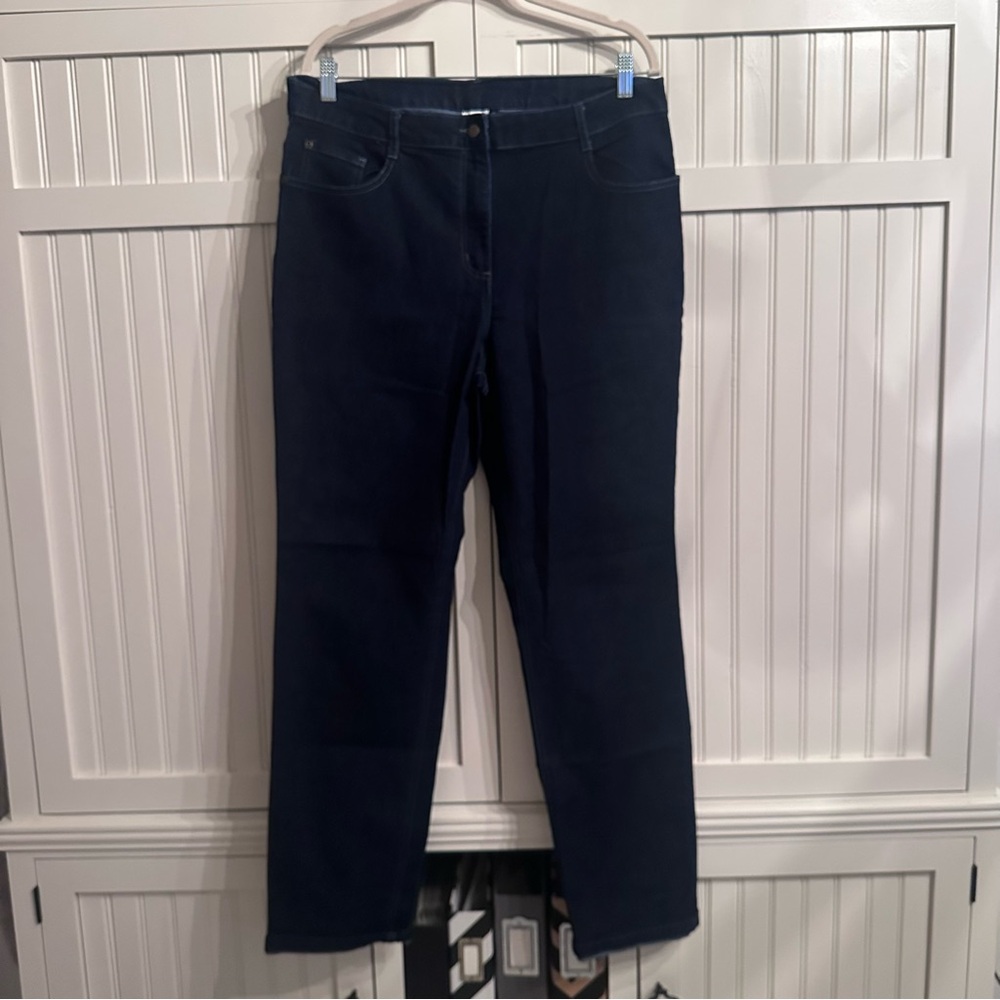 Elegant Dark Blue Women's Straight Leg Jeans